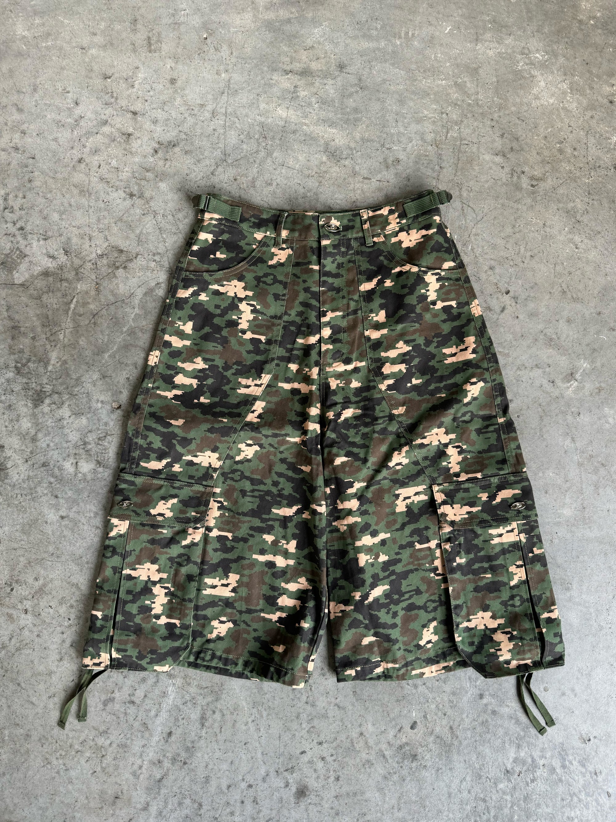DigiStee Camo Shorts