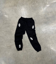Load image into Gallery viewer, Black STZY sweatpants
